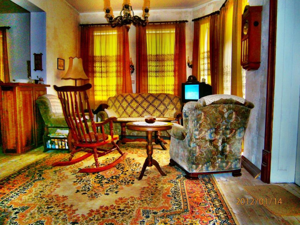 Retro - 19Th Century Guest House Μπαλτσίκ Εξωτερικό φωτογραφία