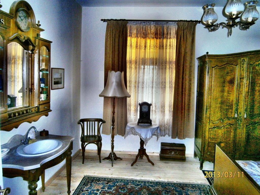 Retro - 19Th Century Guest House Μπαλτσίκ Εξωτερικό φωτογραφία