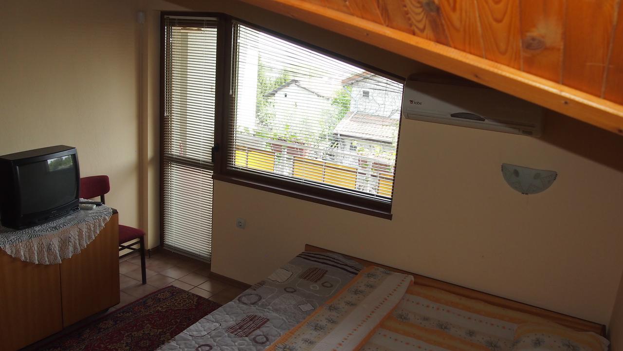Retro - 19Th Century Guest House Μπαλτσίκ Εξωτερικό φωτογραφία